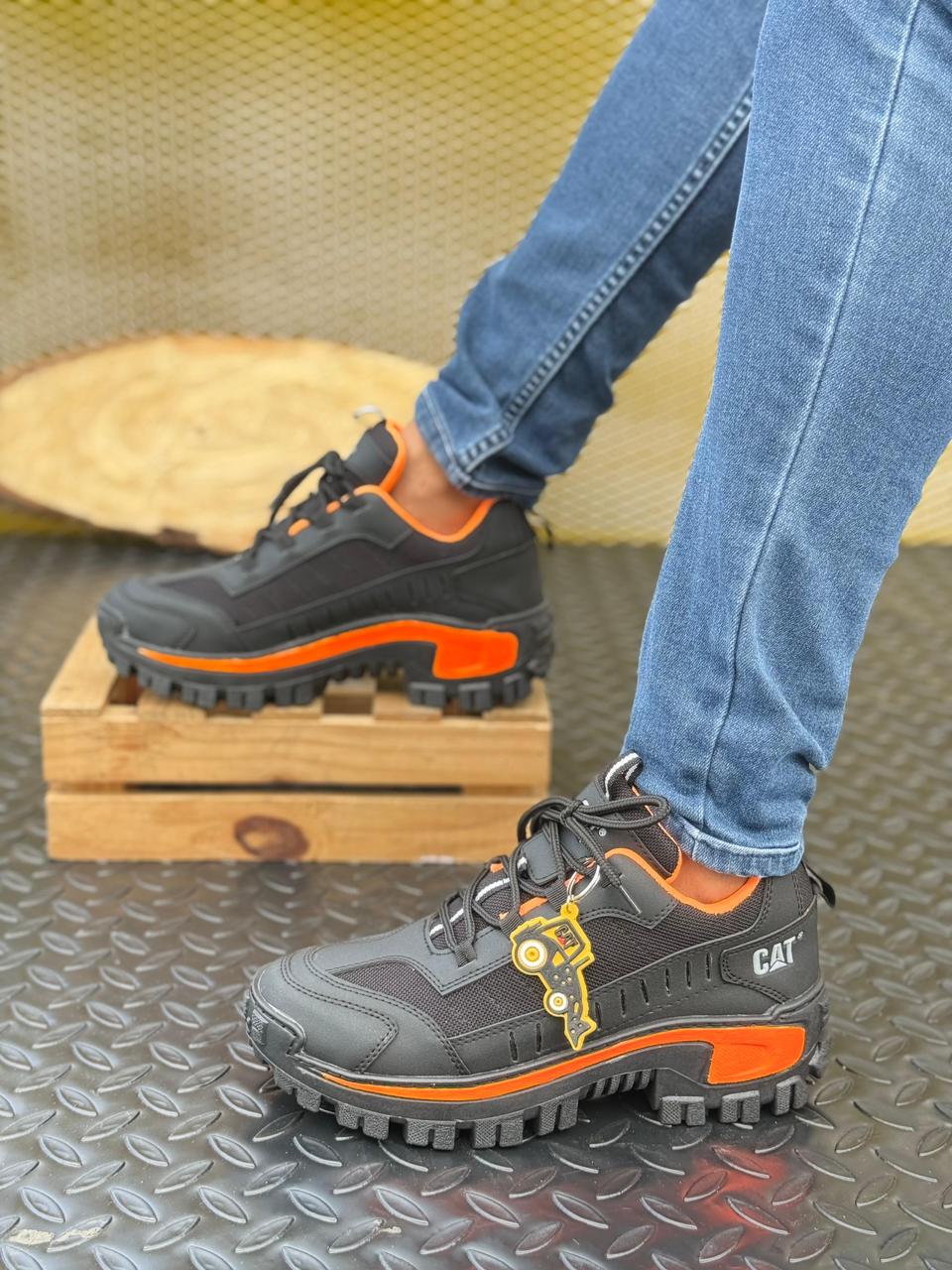 Cat BOTAS COMPACT LUXURY