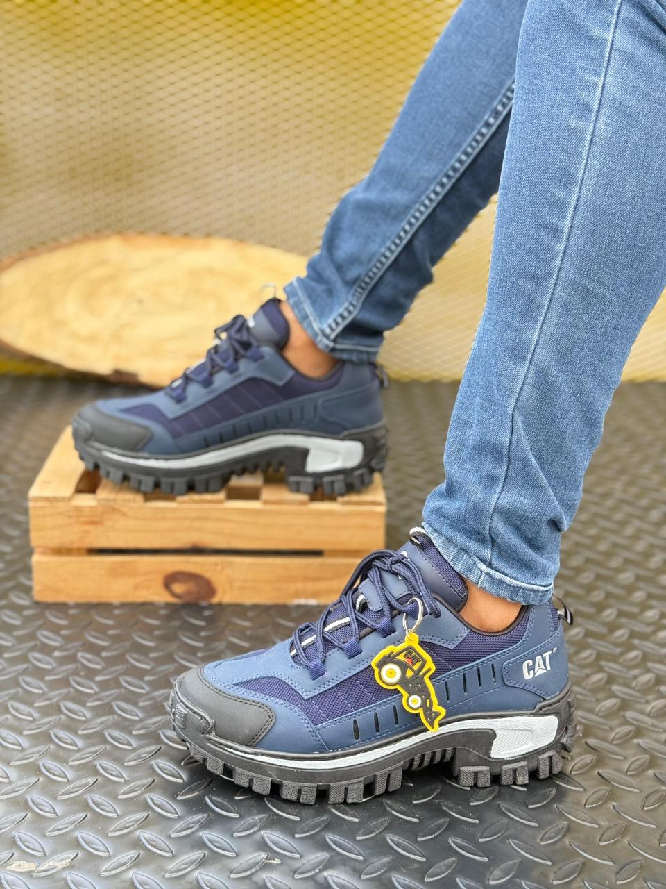 Cat BOTAS COMPACT LUXURY