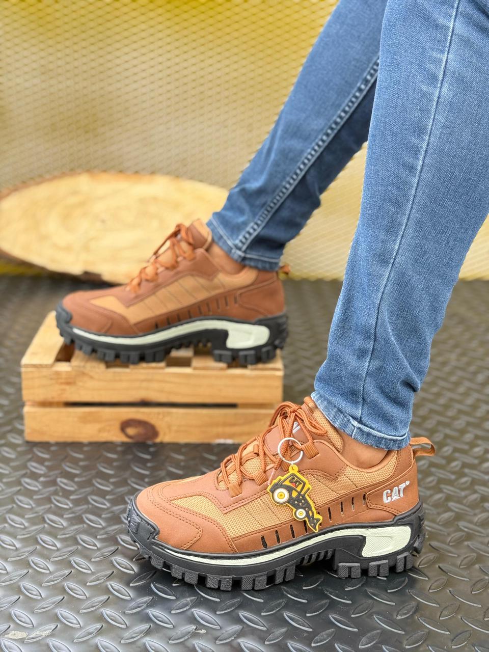 Cat BOTAS COMPACT LUXURY
